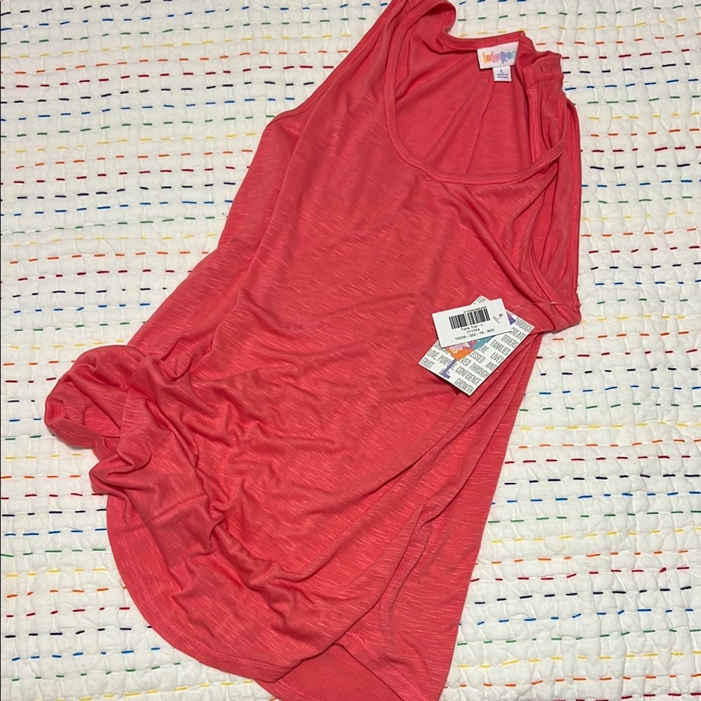 LuLaRoe Coral Muscle Tee